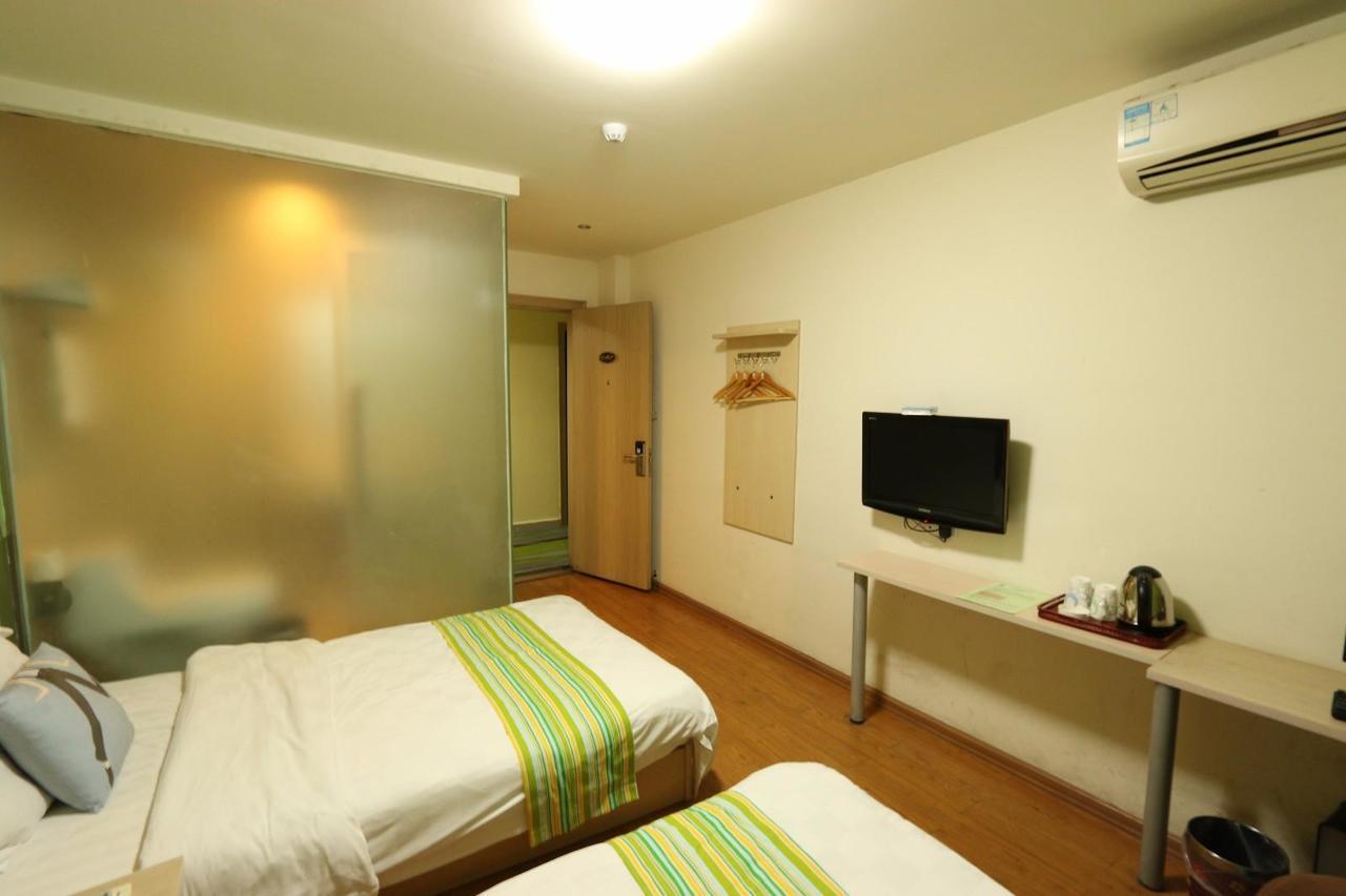 Pai Hotel Chengdu North Railway Station Esterno foto