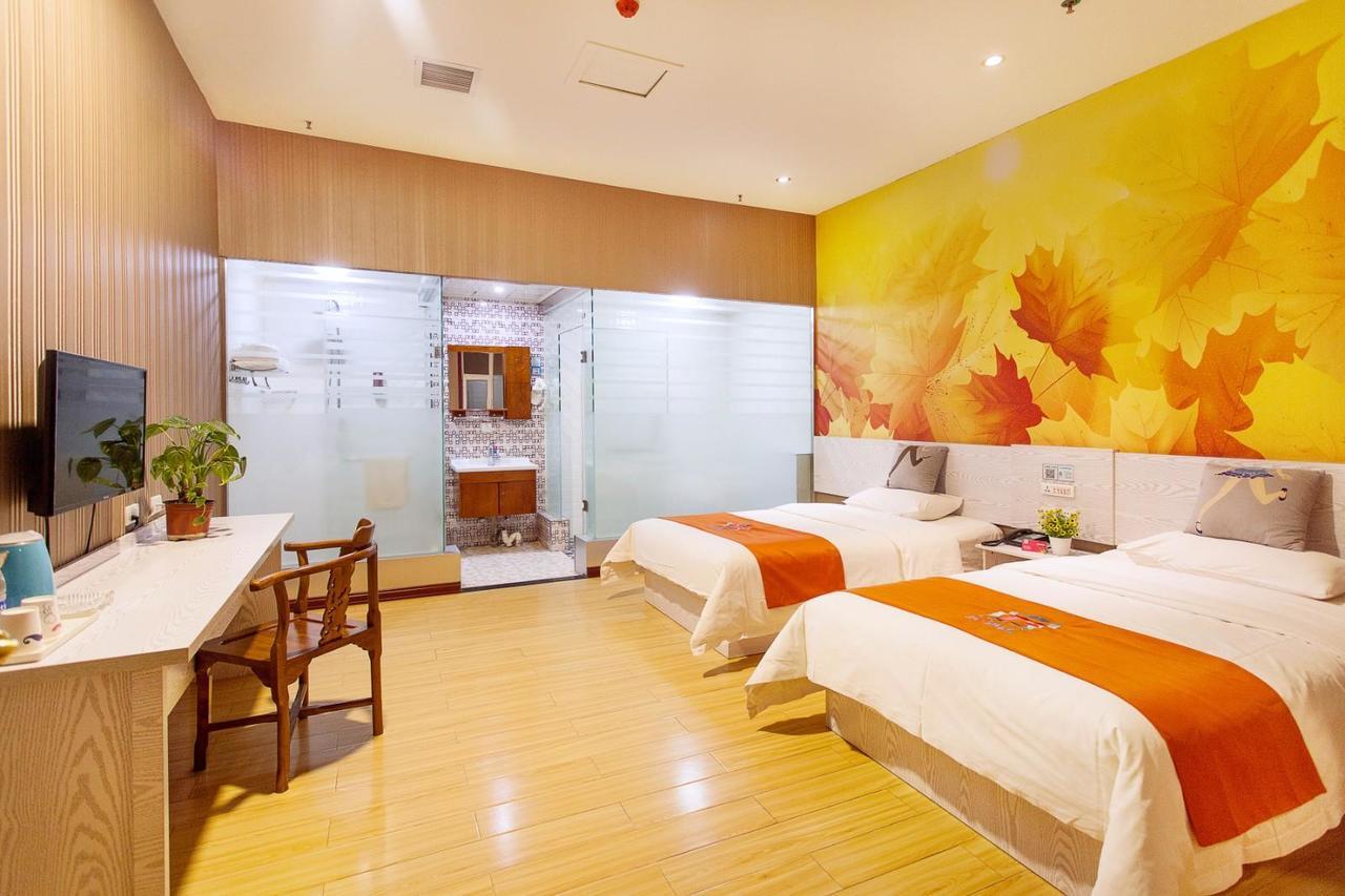 Pai Hotel Chengdu North Railway Station Esterno foto