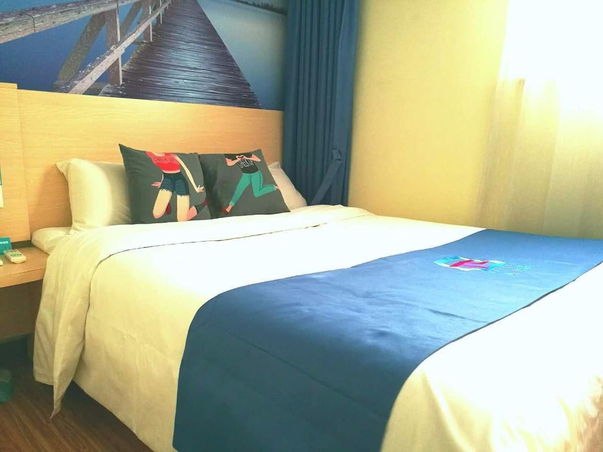 Pai Hotel Chengdu North Railway Station Esterno foto